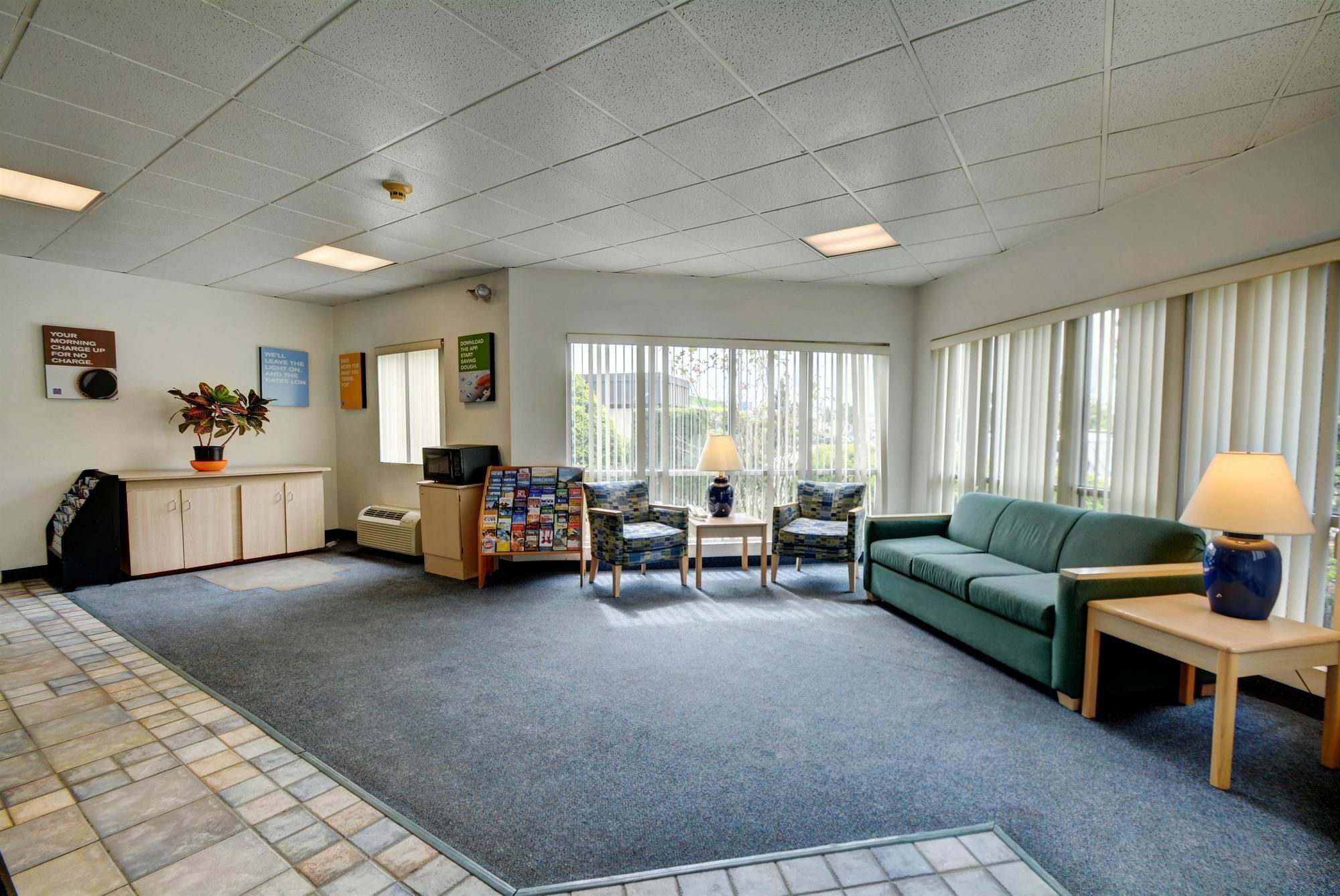 Motel 6-Warwick, Ri - Providence Airport - I-95 Dış mekan fotoğraf